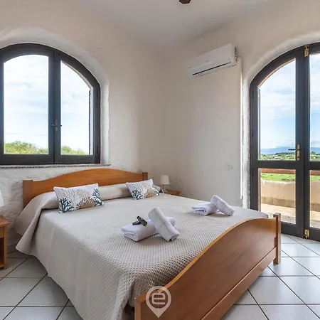 The House By The Sea Villa