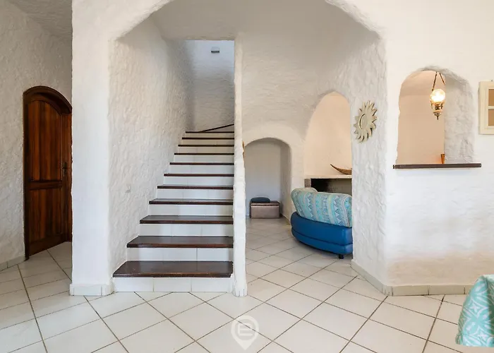 Villa The House By The Sea