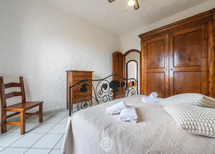 The House By The Sea Villa *