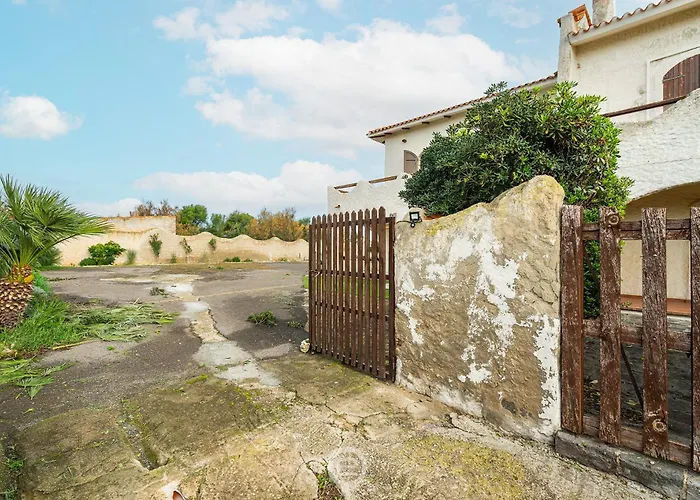 Villa The House By The Sea